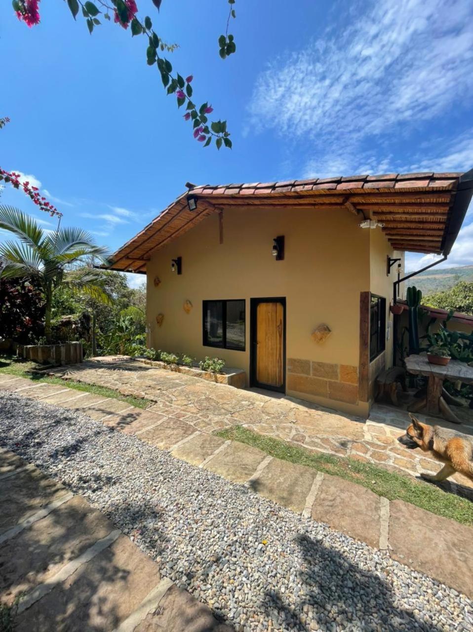 Hotel Casas De Campo El Ciruelo San Gil Extérieur photo